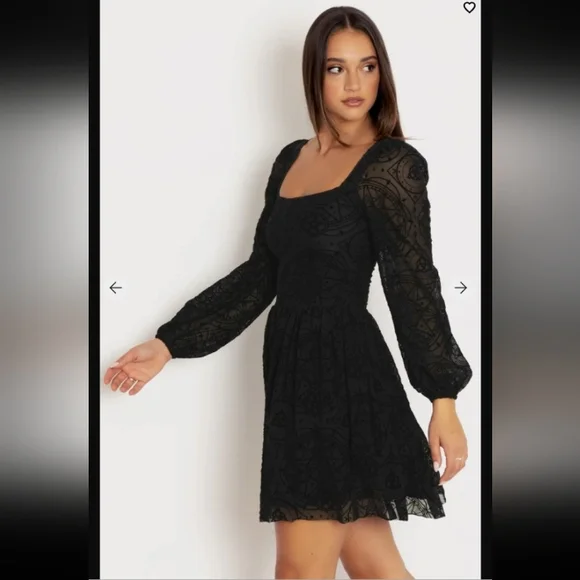 Blackmilk Enchantment Square Neck Dress, XS - Picture 4 of 11